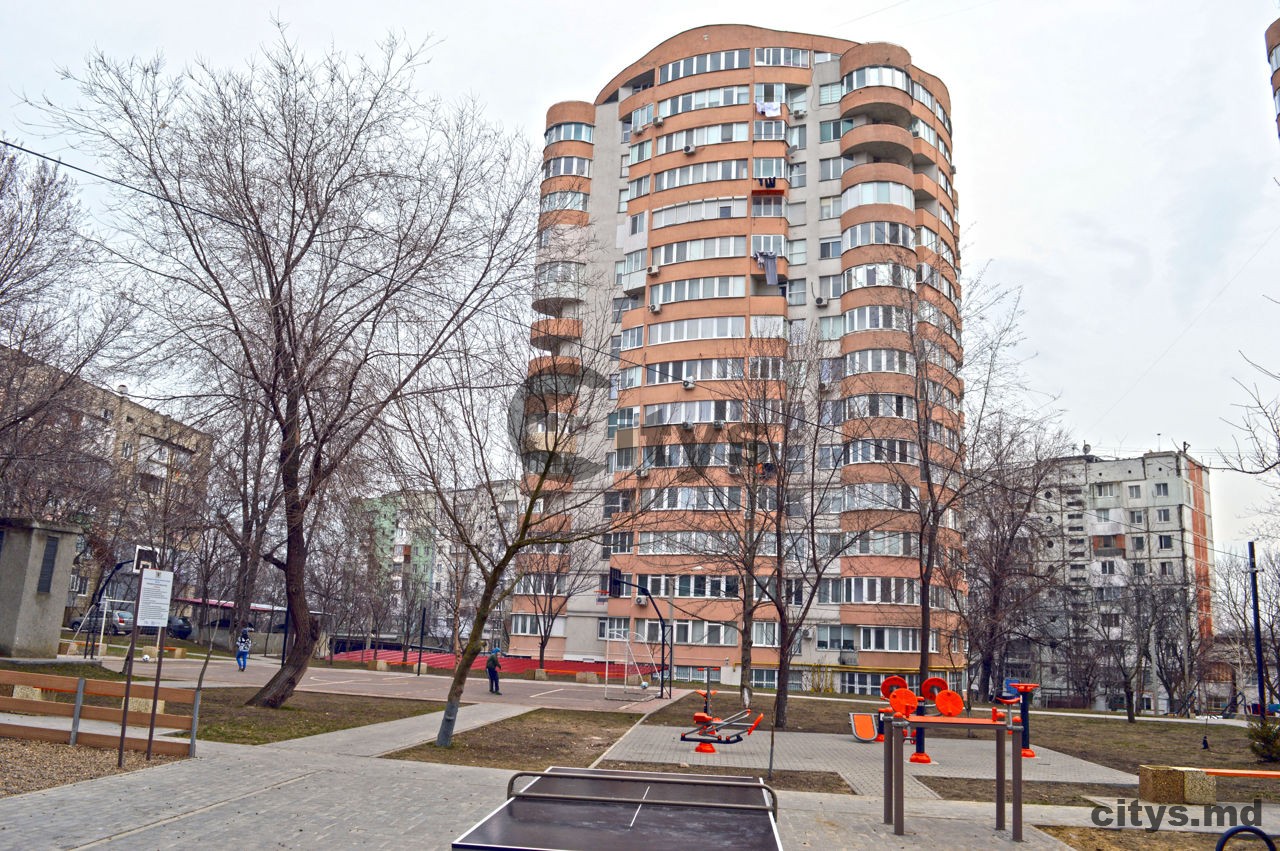 3-х комнатная квартира, 81м², Chișinău, Ciocana, str. Maria Drăgan photo 0