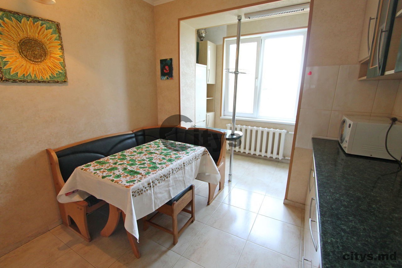 Chirie-Apartament cu 3 camere, 88m², Chișinău, Centru, Н.Йорга photo 7