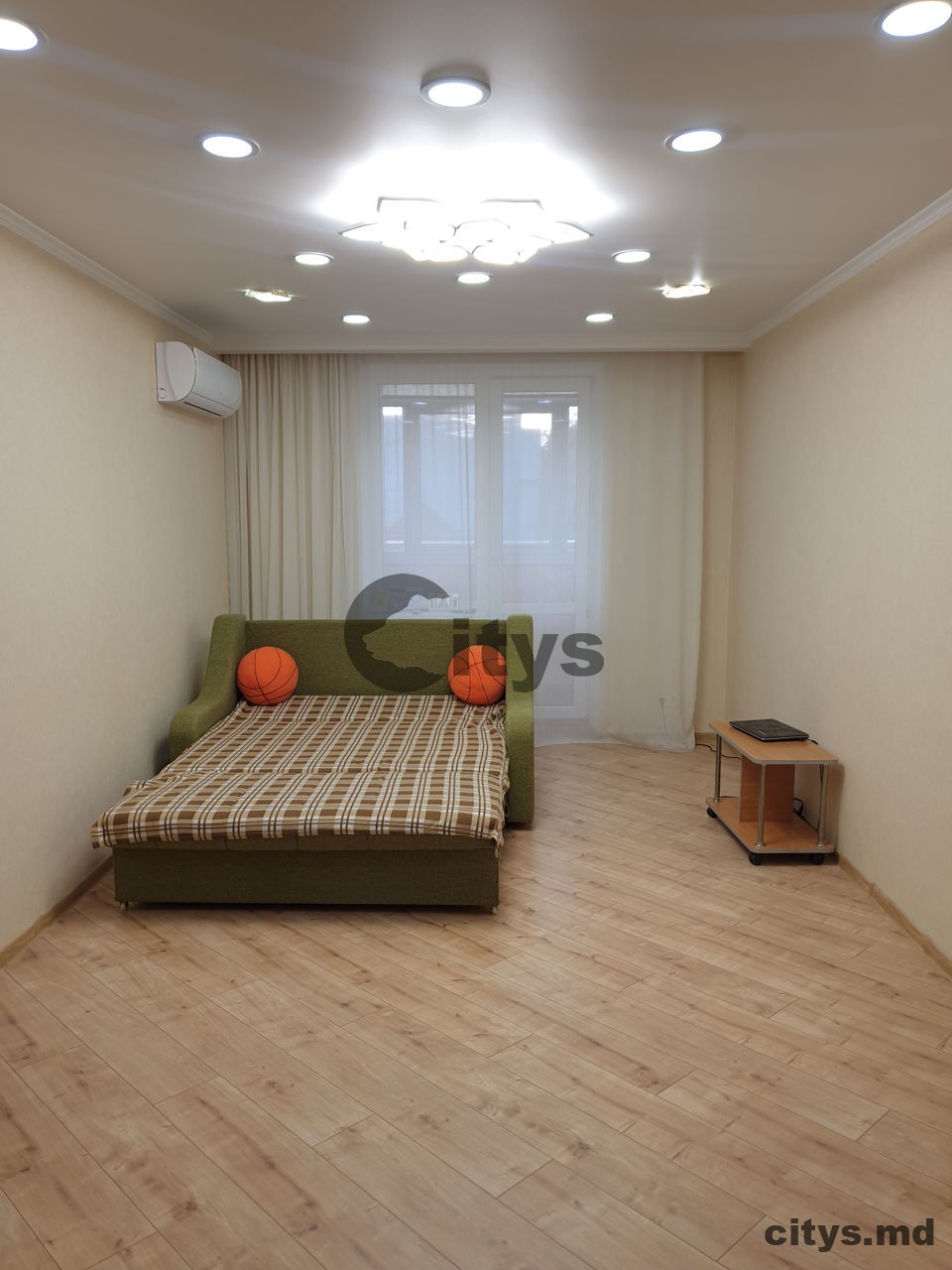 Chirie-Apartament cu 2 camere, 63m², Chișinău, Telecentru, str. Lăpușnei photo 0