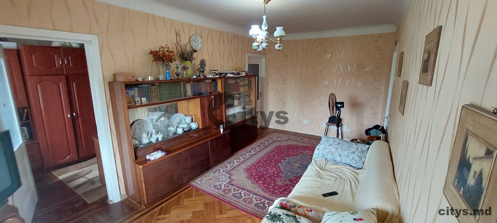 3-х комнатная квартира, 54м², Chisinau, Centru, str. G. Cosbuc photo 1