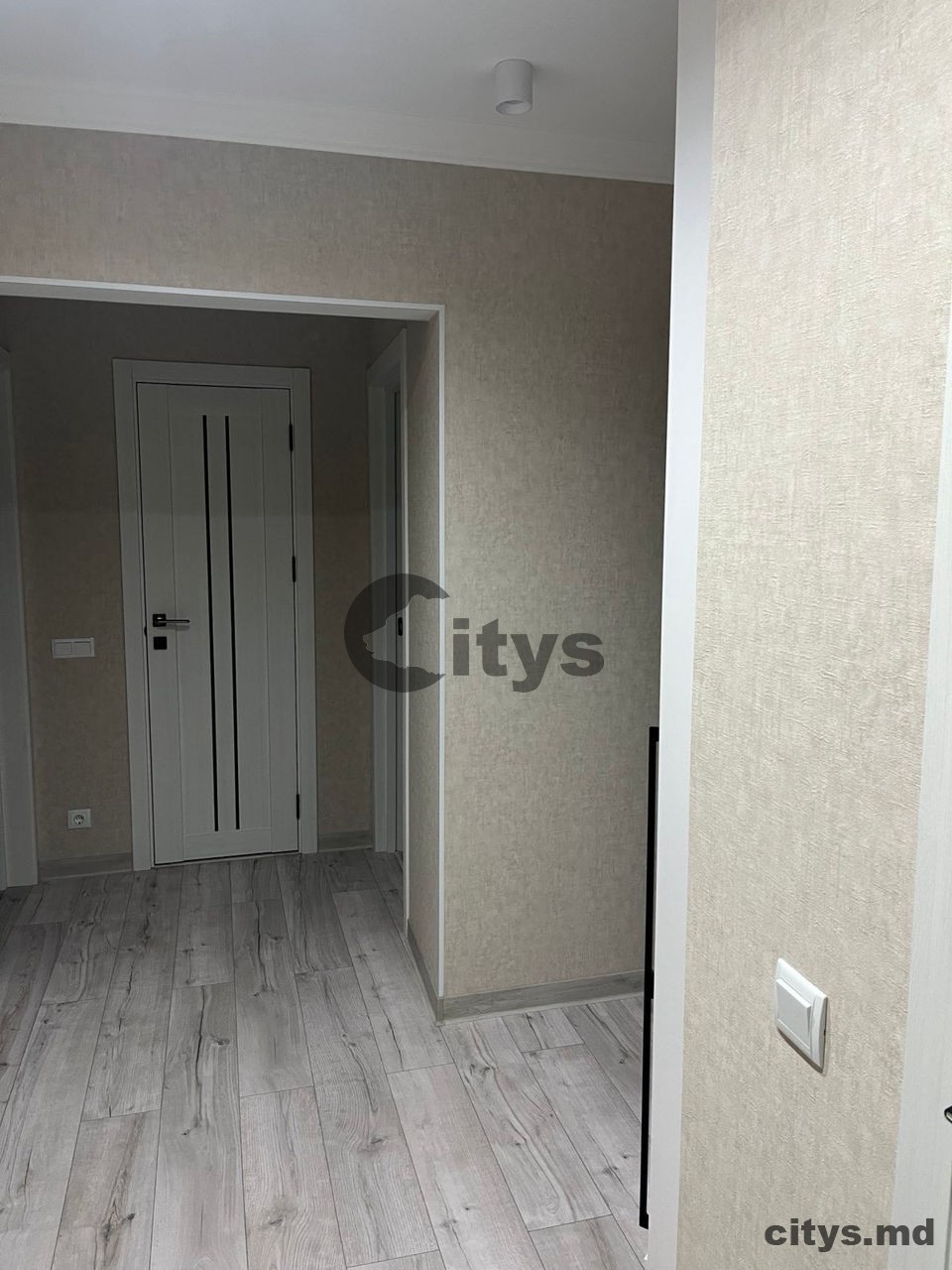 Chirire-2-х комнатная квартира, 55м², Chișinău, Botanica, str. Independenței photo 7