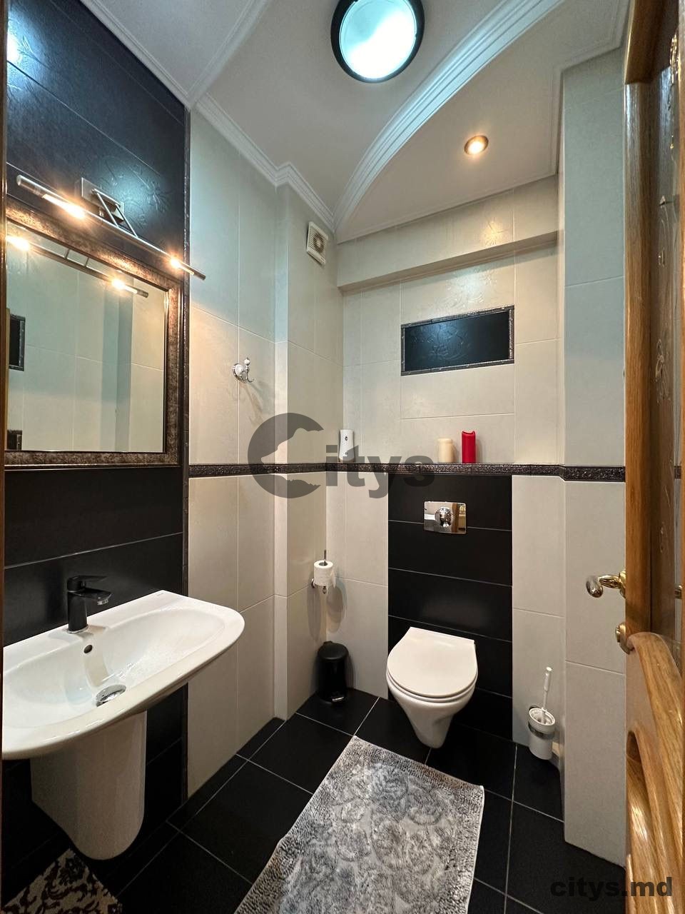 Chirie-Apartament cu 2 camere, 100m², Chișinău, Centru, str. Lev Tolstoi photo 8