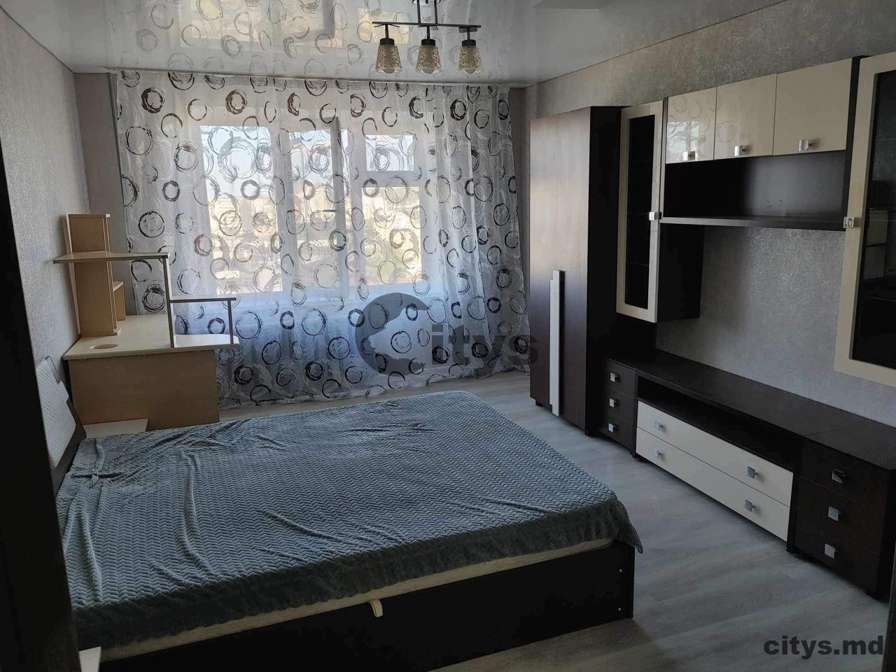 Chirie-Apartament cu 1 cameră, 42m², Chișinău, Centru, str. Romană photo 0