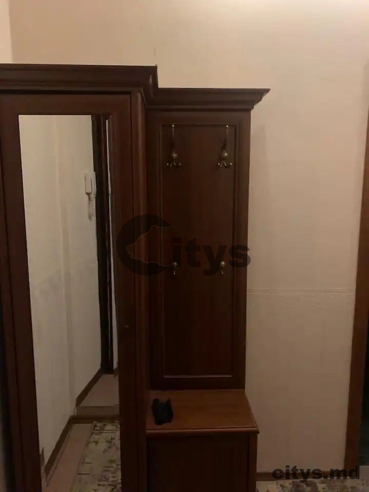 Chirie-2-х комнатная квартира, 50м², Chișinău, Centru, bd. Ştefan cel Mare şi Sfânt photo 1