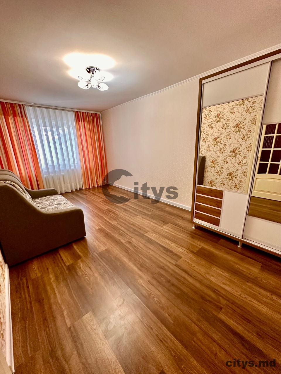 Chirie-Apartament cu 2 camere, 55m², Chișinău, Centru, str. Cahul photo 1