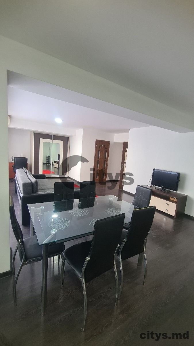 Chirie-2-х комнатная квартира, 82м², Chișinău, Poșta Veche, str. Calea Orheiului photo 3