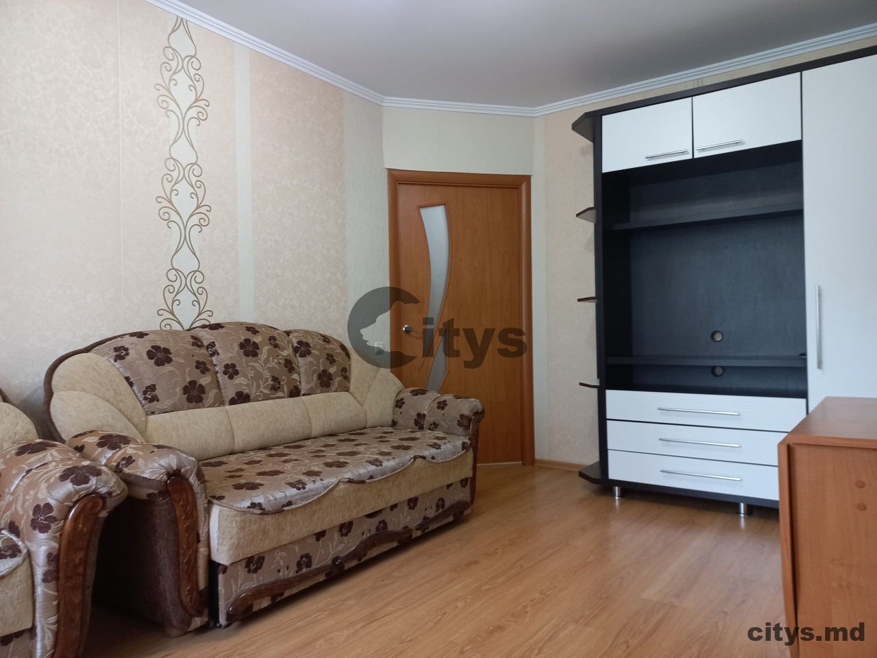 Apartament cu 3 camere, 60m², Chișinău, Botanica, str. Independenței photo 1