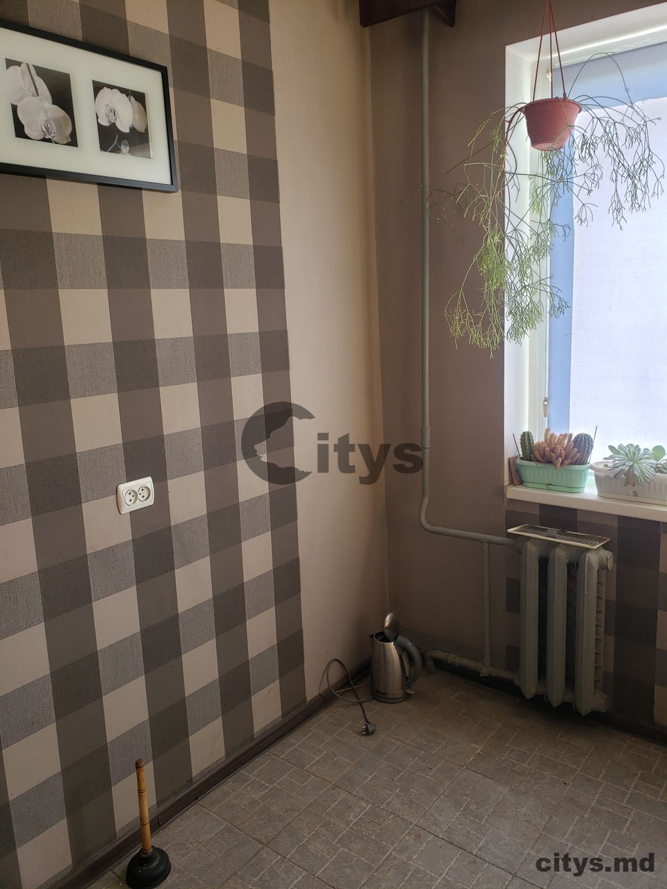 3-х комнатная квартира, 71м², Chișinău, Botanica, Траян photo 1