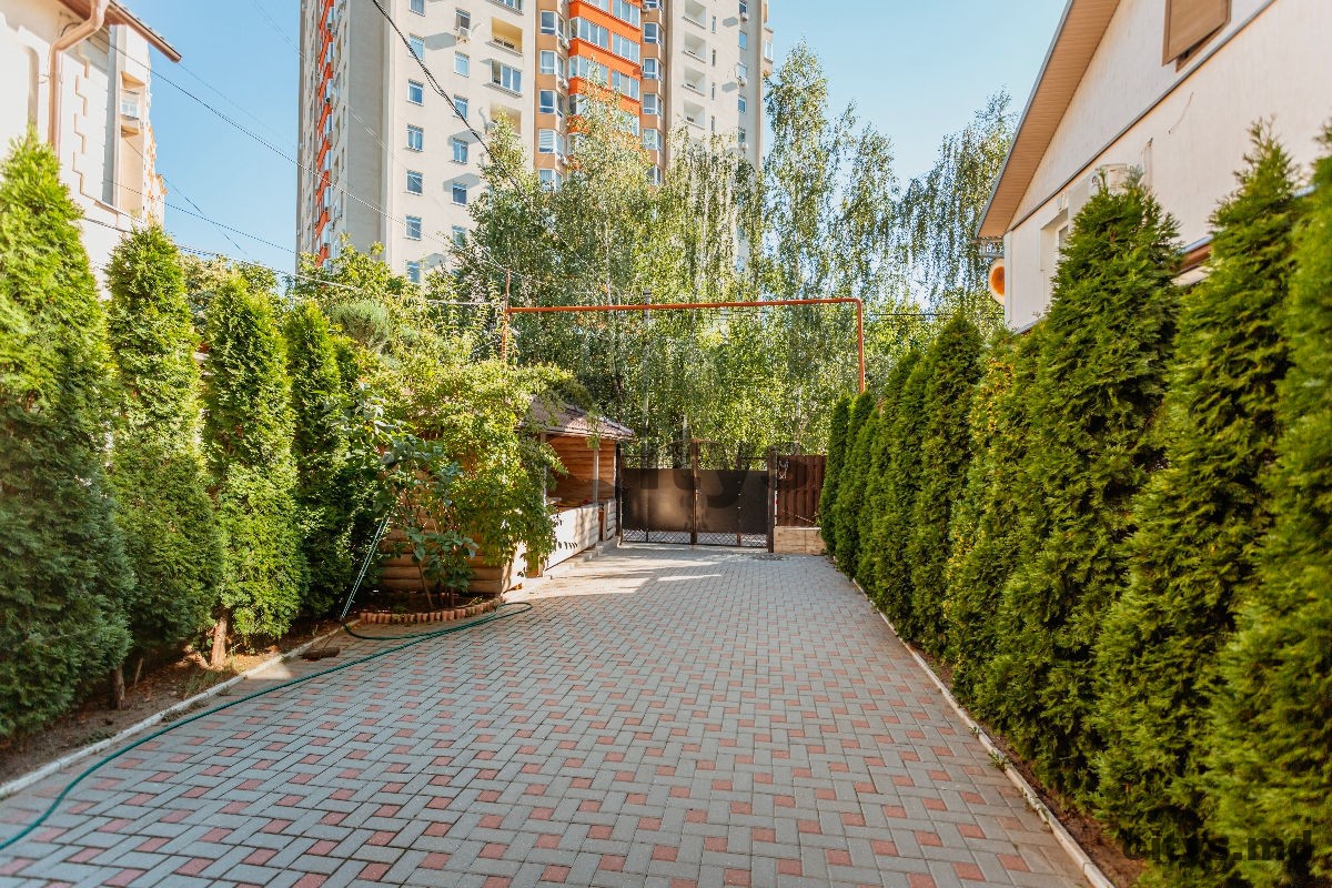 4-х комнатная квартира, 200м², Chișinău, Botanica, str. Stolniceni photo 0