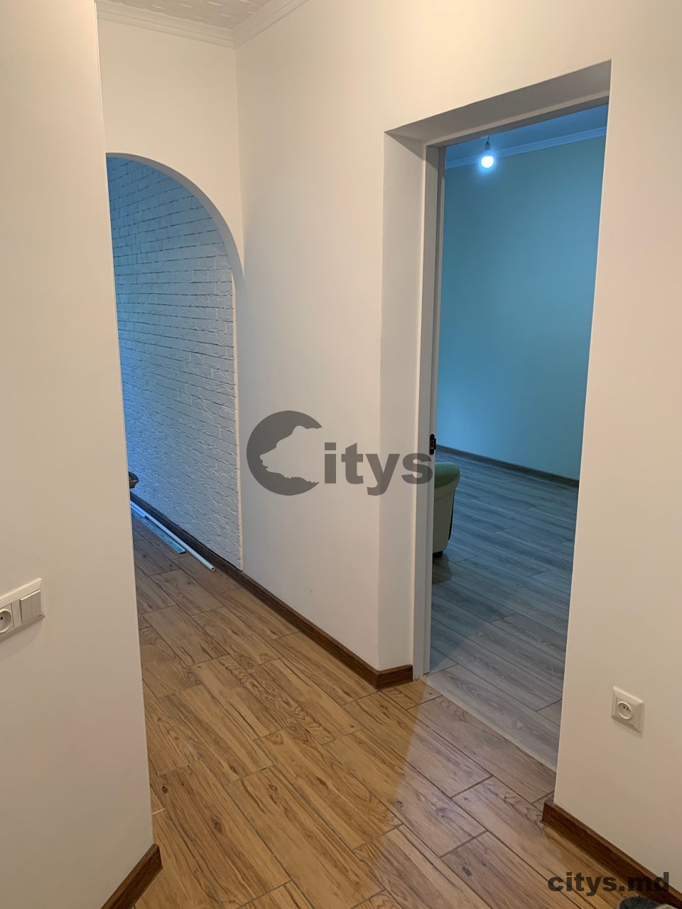 1 комнатная квартира, 32м², Chișinău, Râșcani, str. Florilor photo 1