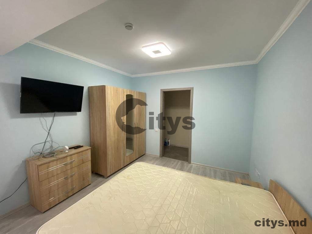 Chirie-Apartament cu 1 cameră, 40m², Chișinău, Centru, str. Nicolae Testemițanu photo 0