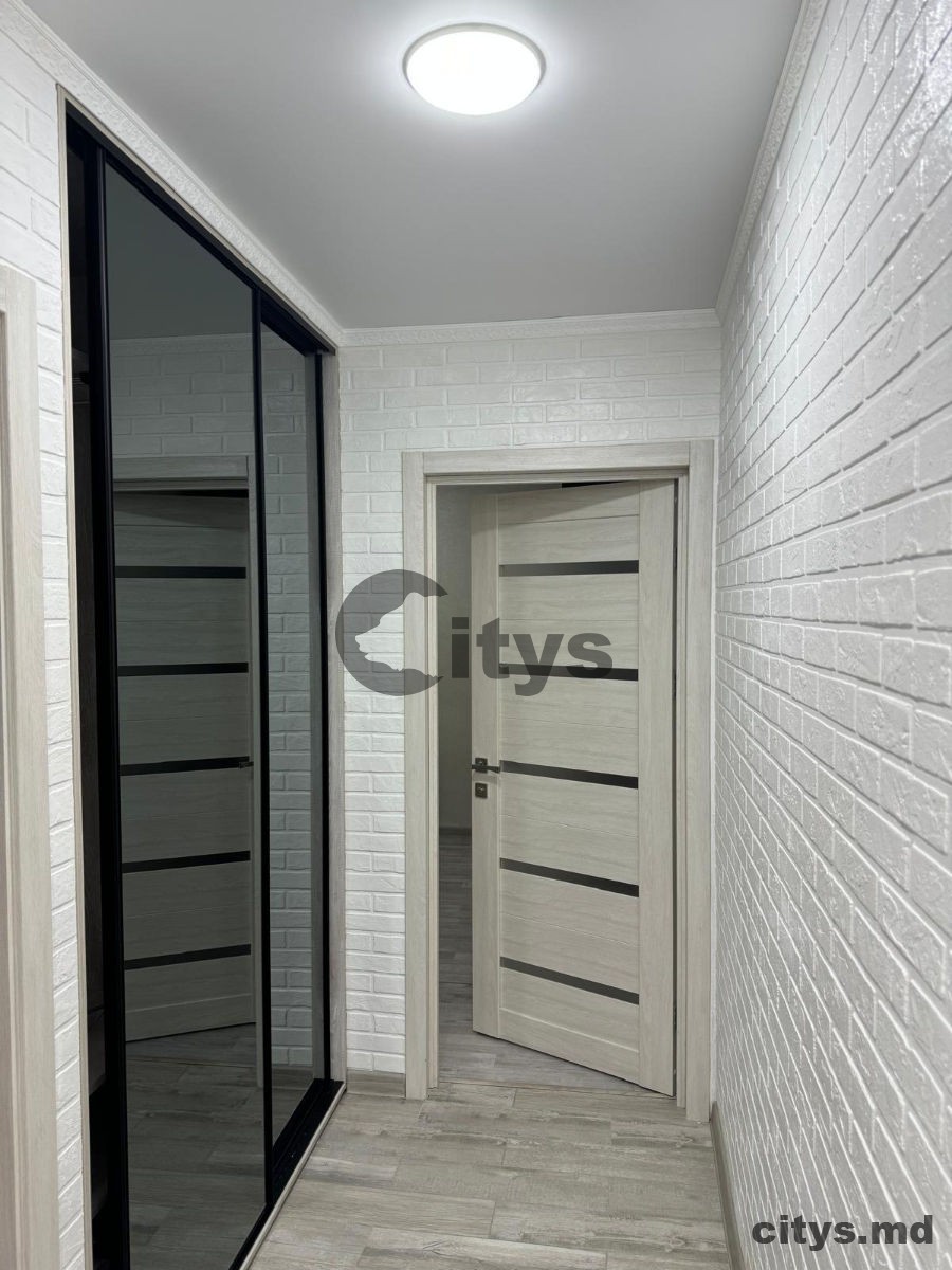 Apartament cu 2 camere, 43m², Chișinău, Botanica, str. Trandafirilor photo 1