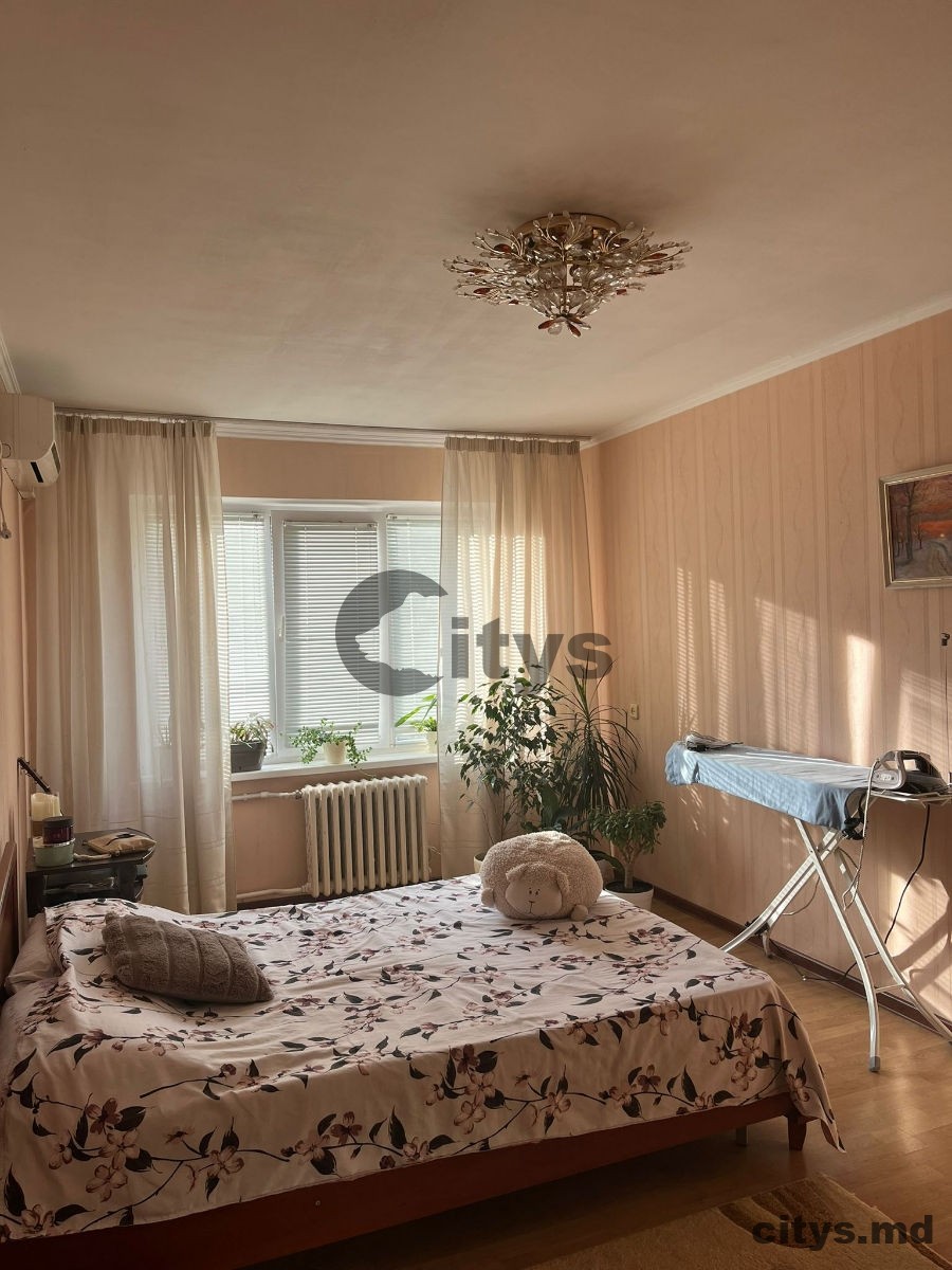 Apartament cu 2 camere, 53m², Chișinău, Centru, bd. C. Negruzzi photo 0