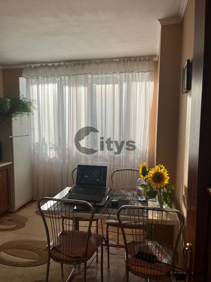 Apartament cu 2 camere, 53m², Chișinău, Centru, bd. C. Negruzzi photo 4