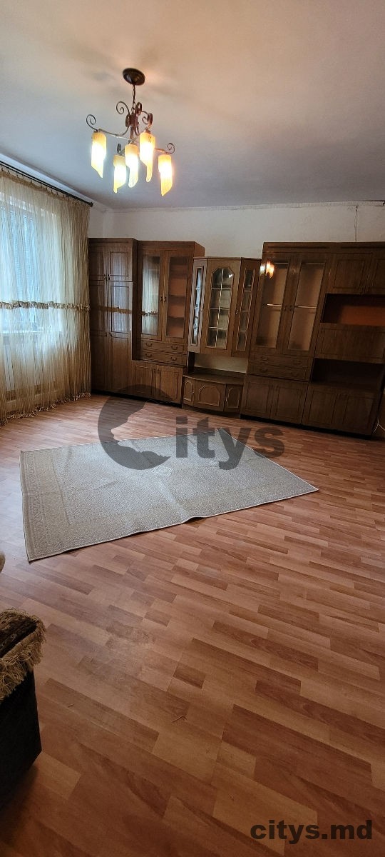 Chirie-Apartament cu 2 camere, 60m², Chișinău, Buiucani, str. Ion Creangă photo 4