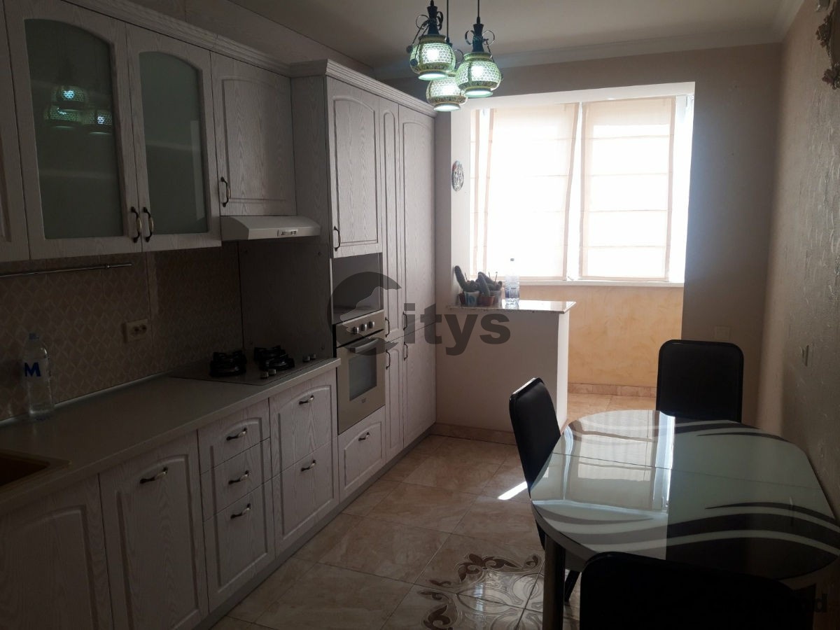 Chirie-2-х комнатная квартира, 70м², Chișinău, Buiucani, bd. Alba-Iulia photo 0