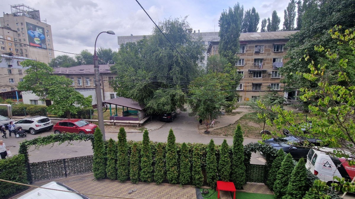 3-х комнатная квартира, 61м², Chișinău, Centru, bd. Grigore Vieru photo 2