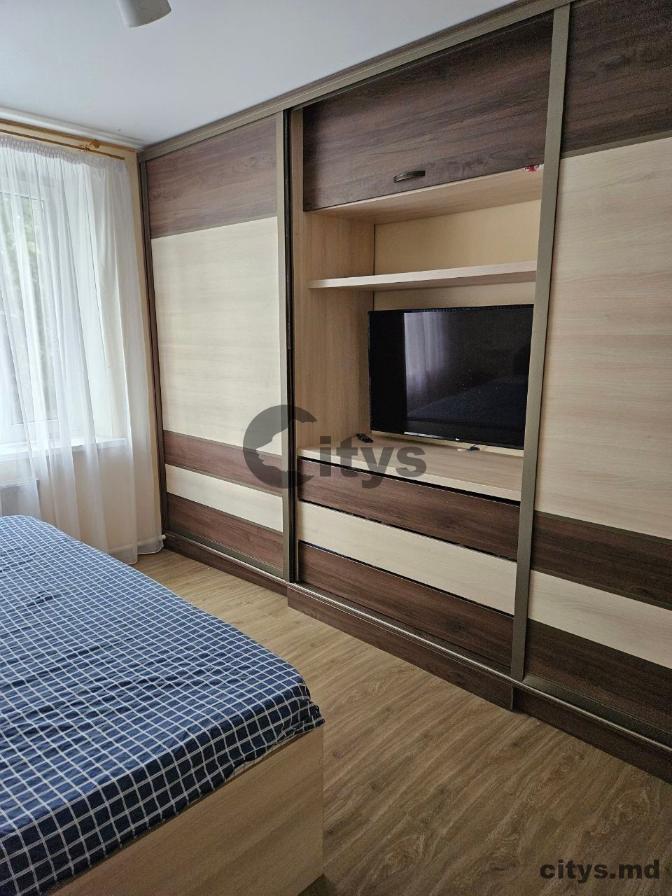 Chirie-3-х комнатная квартира, 84м², Chișinău, Centru, str. Poștei photo 8