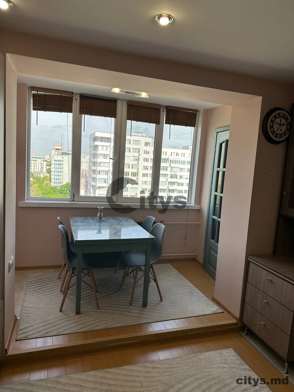 Chirie-3-х комнатная квартира, 60м², улица Траян photo 8