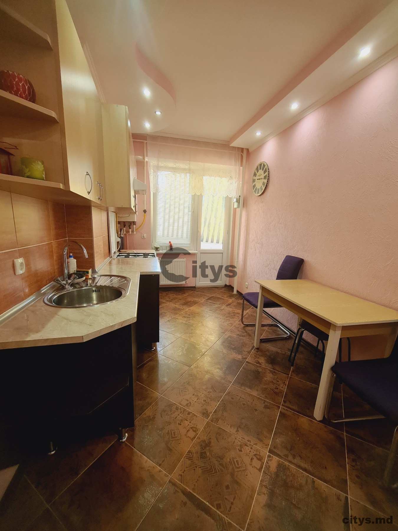 Apartament cu 1 cameră, 40m², Mircea cel Bătrân photo 0