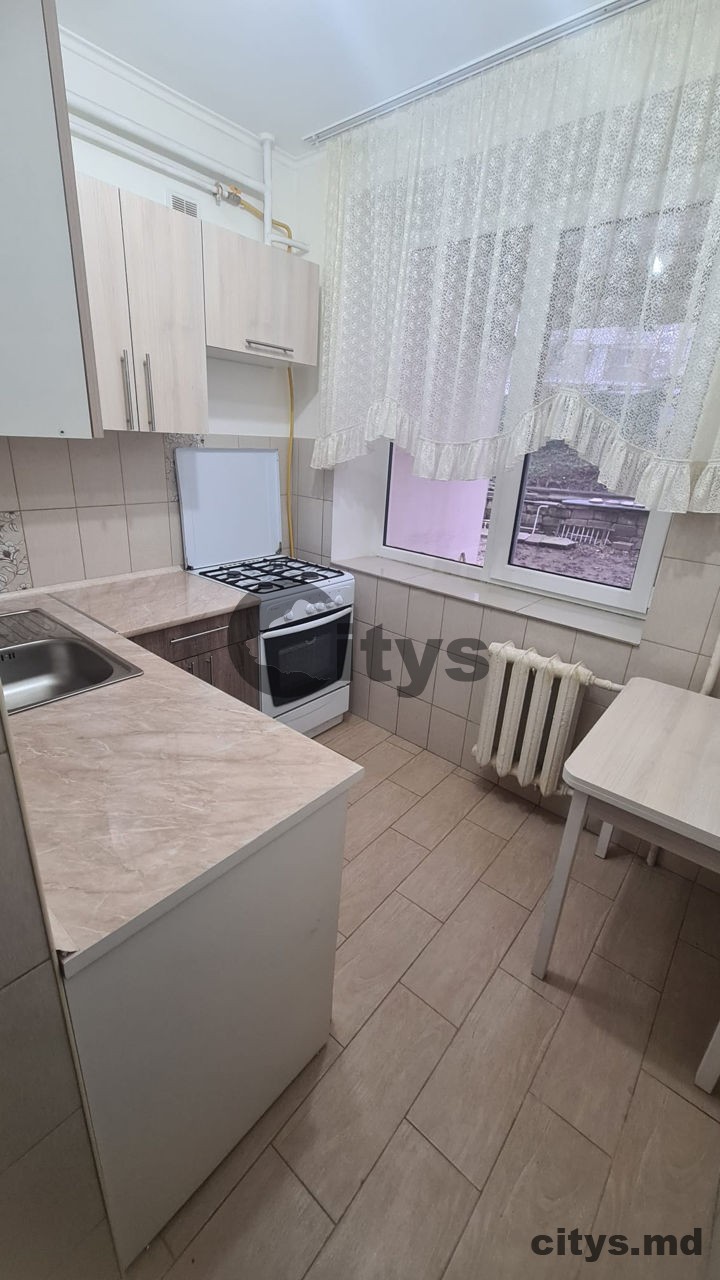 Chirie-Apartament cu 2 camere, 42m², Chișinău, Râșcani, str. Miron Costin photo 4