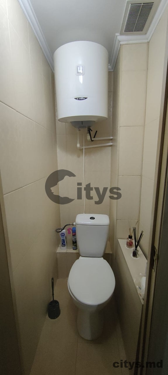 2-х комнатная квартира, 54м², Chișinău, Sculeni, str. Mesager photo 6