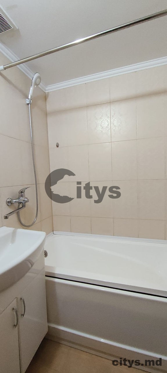 2-х комнатная квартира, 54м², Chișinău, Sculeni, str. Mesager photo 7