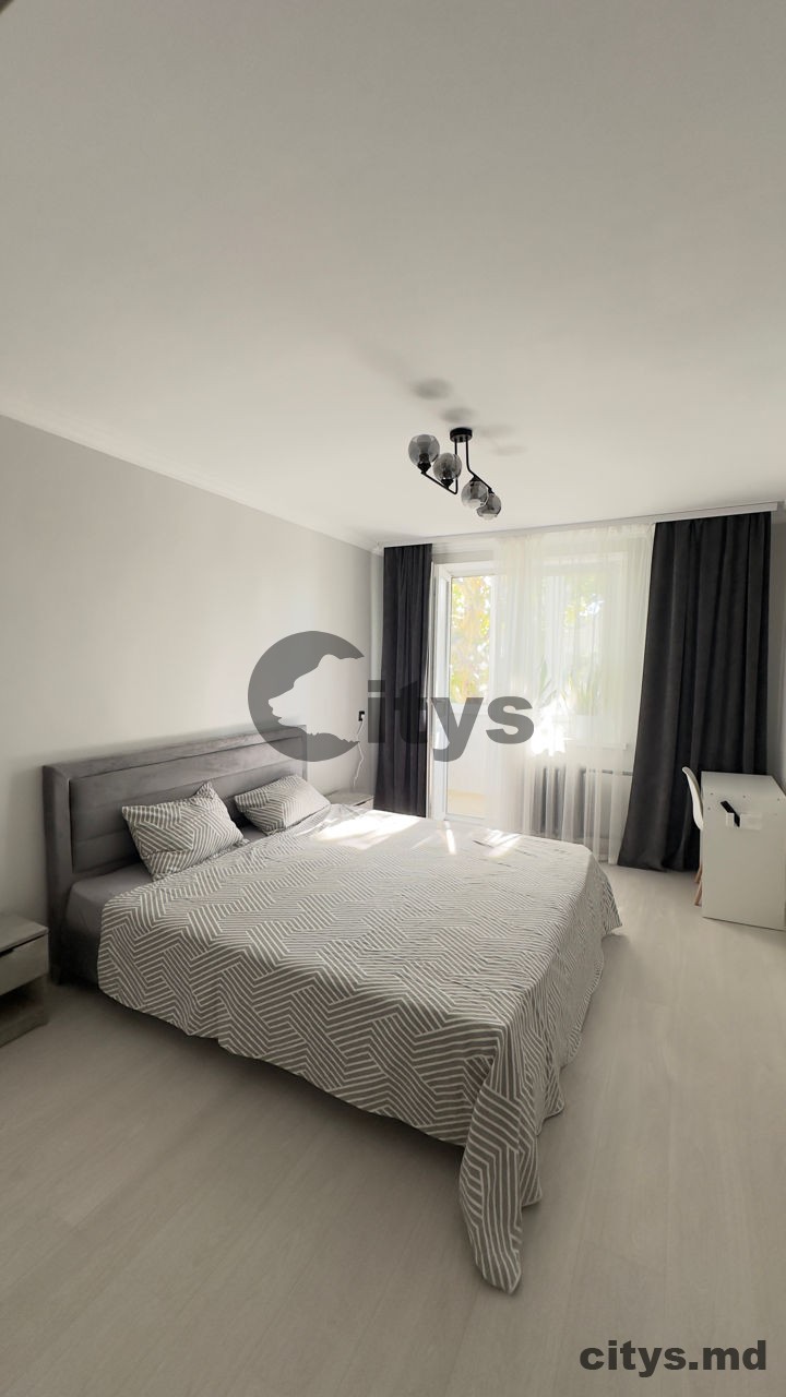 Chirie-Apartament cu 2 camere, 55m², Chișinău, Buiucani, str. Ion Pelivan photo 0