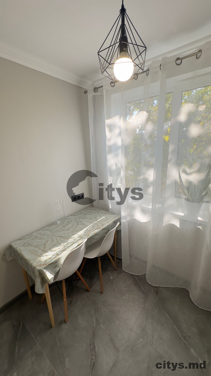 Chirie-Apartament cu 2 camere, 55m², Chișinău, Buiucani, str. Ion Pelivan photo 17