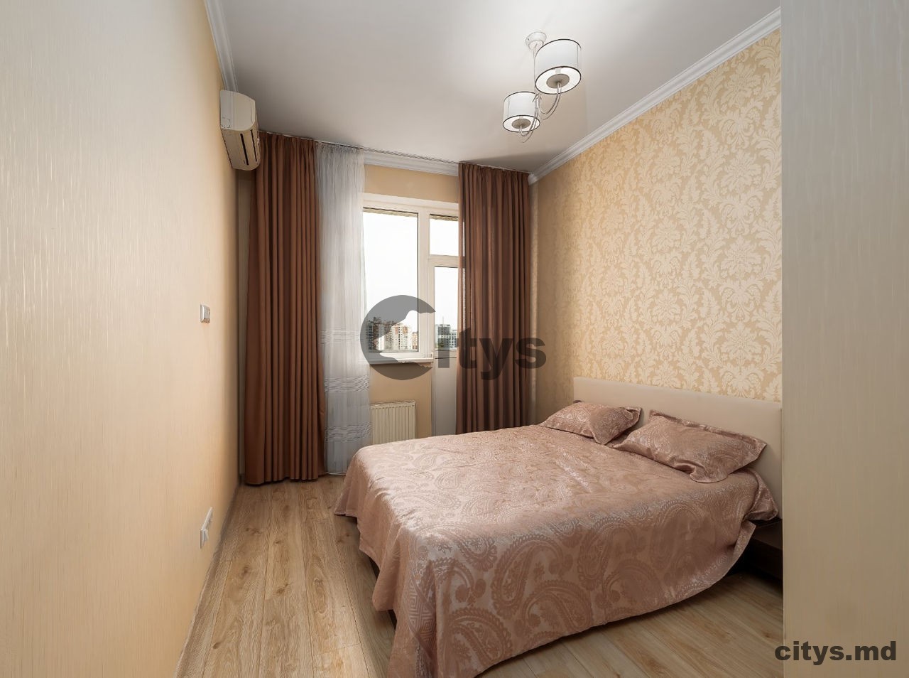 Chirie-3-х комнатная квартира, 100м², Chișinău, Centru, str. Lev Tolstoii photo 1