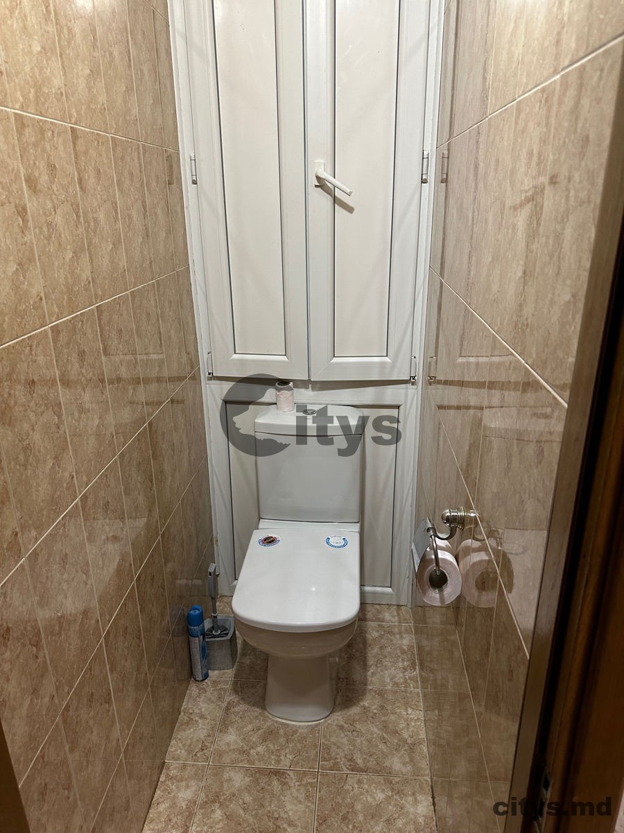 Chirie-3-х комнатная квартира, 62м², Chișinău, Centru, bd. Ştefan cel Mare şi Sfânt photo 2