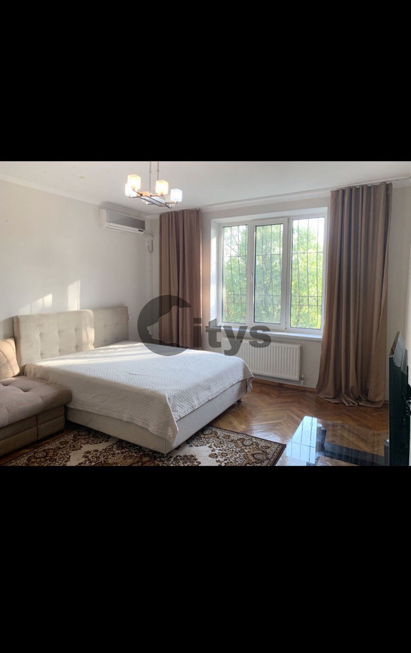 3-х комнатная квартира, 84м², Chișinău, Centru, str. Romană photo 1