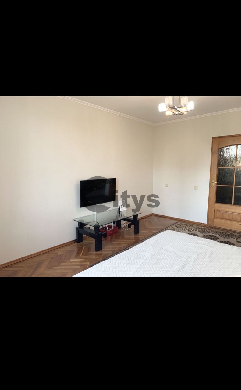 3-х комнатная квартира, 84м², Chișinău, Centru, str. Romană photo 3