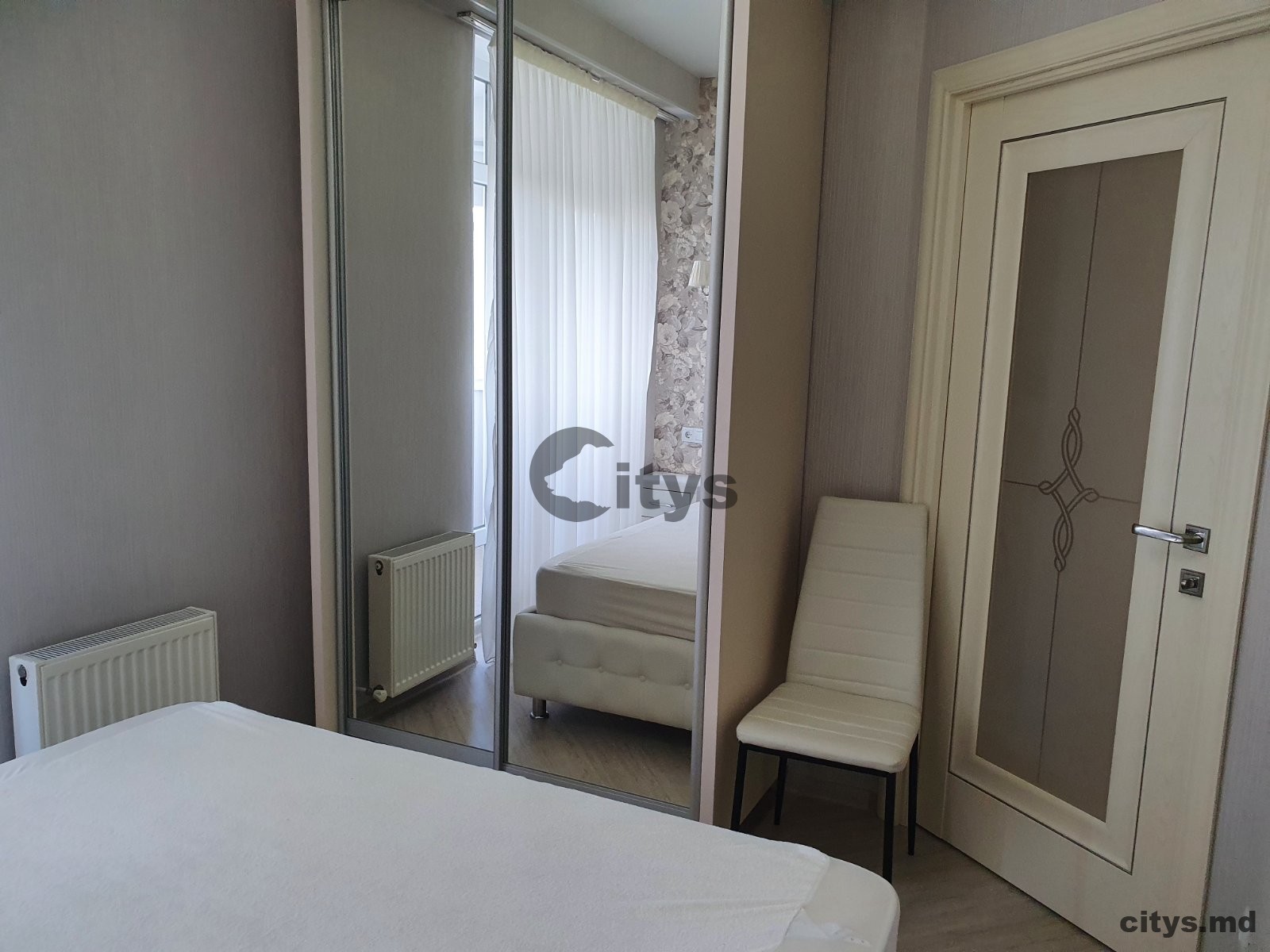 Apartament cu 2 camere, 55m², bd. Alba-Iulia photo 2