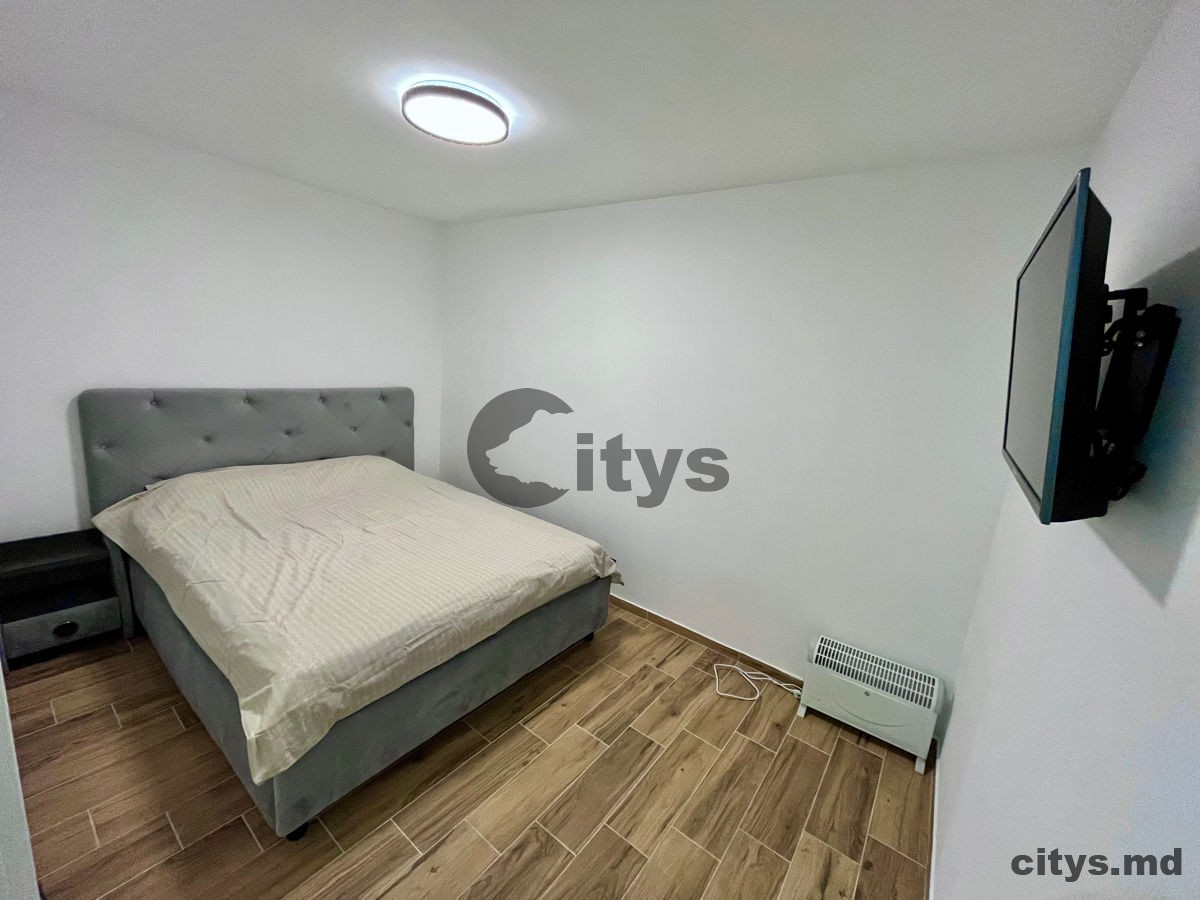 Chirie-Apartament cu 1 cameră, 40m², Chișinău, Telecentru, str. Sprîncenoaia photo 2