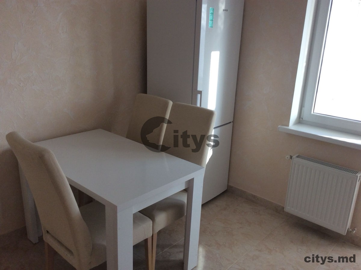 Chirie-Apartament cu 1 cameră, 43m², Chișinău, Râșcani, bd. Renașterii Naționale photo 2