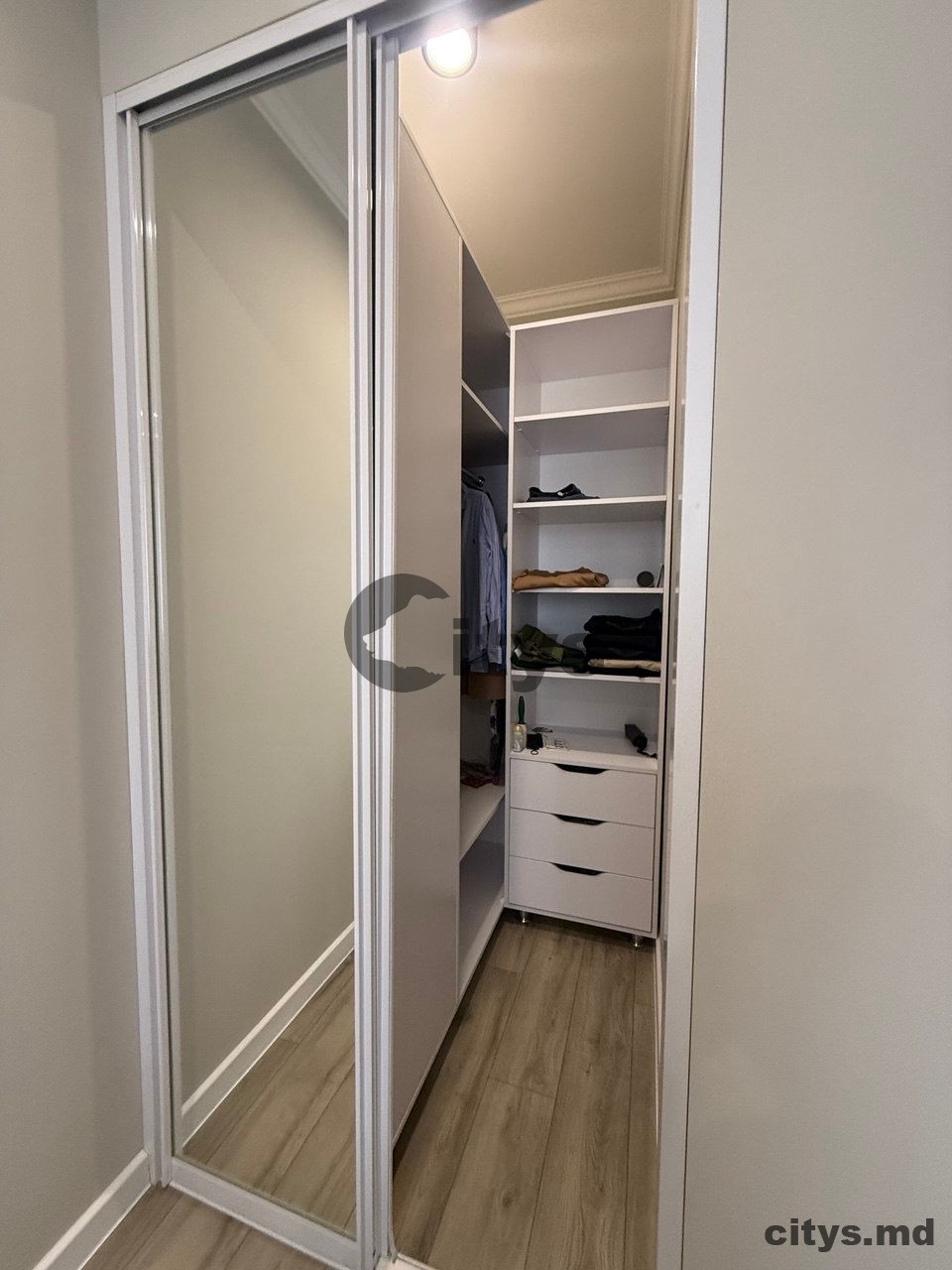 1 комнатная квартира, 45м², Chișinău, Buiucani, str. Ion Buzdugan photo 3