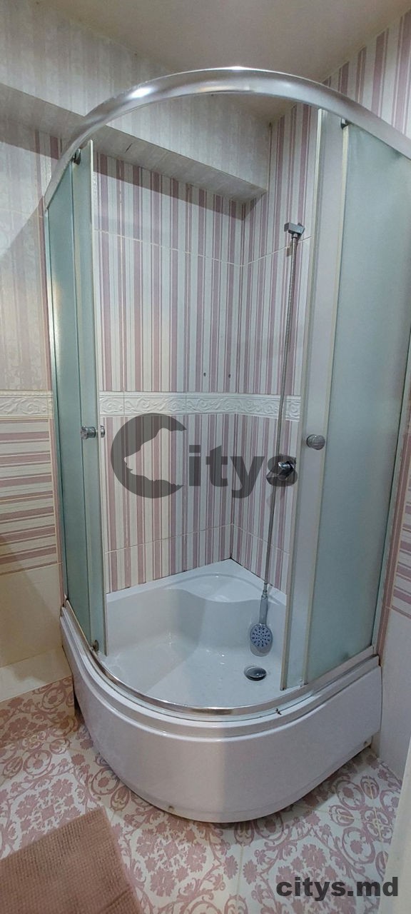 Chirie-Apartament cu 2 camere, 44m², Chișinău, Botanica, bd. Cuza Vodă photo 3