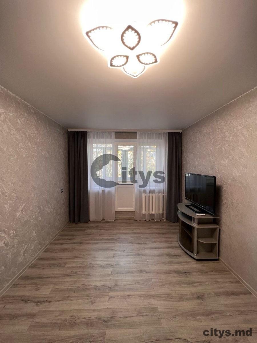 3-х комнатная квартира, 60м², Chișinău, Botanica, str. Independenței 5932 photo 2