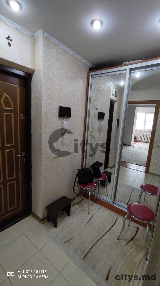 Apartament cu 4 camere, 90m², Chișinău, Râșcani, bd. Moscova photo 0