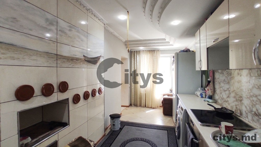 Casa Bubuieci, Centru, str. Şcolii, 63m² photo 0