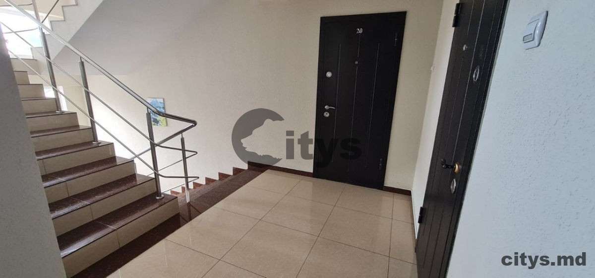 Apartament cu 1 cameră, 44m², Chișinău, Centru, str. Romană photo 2