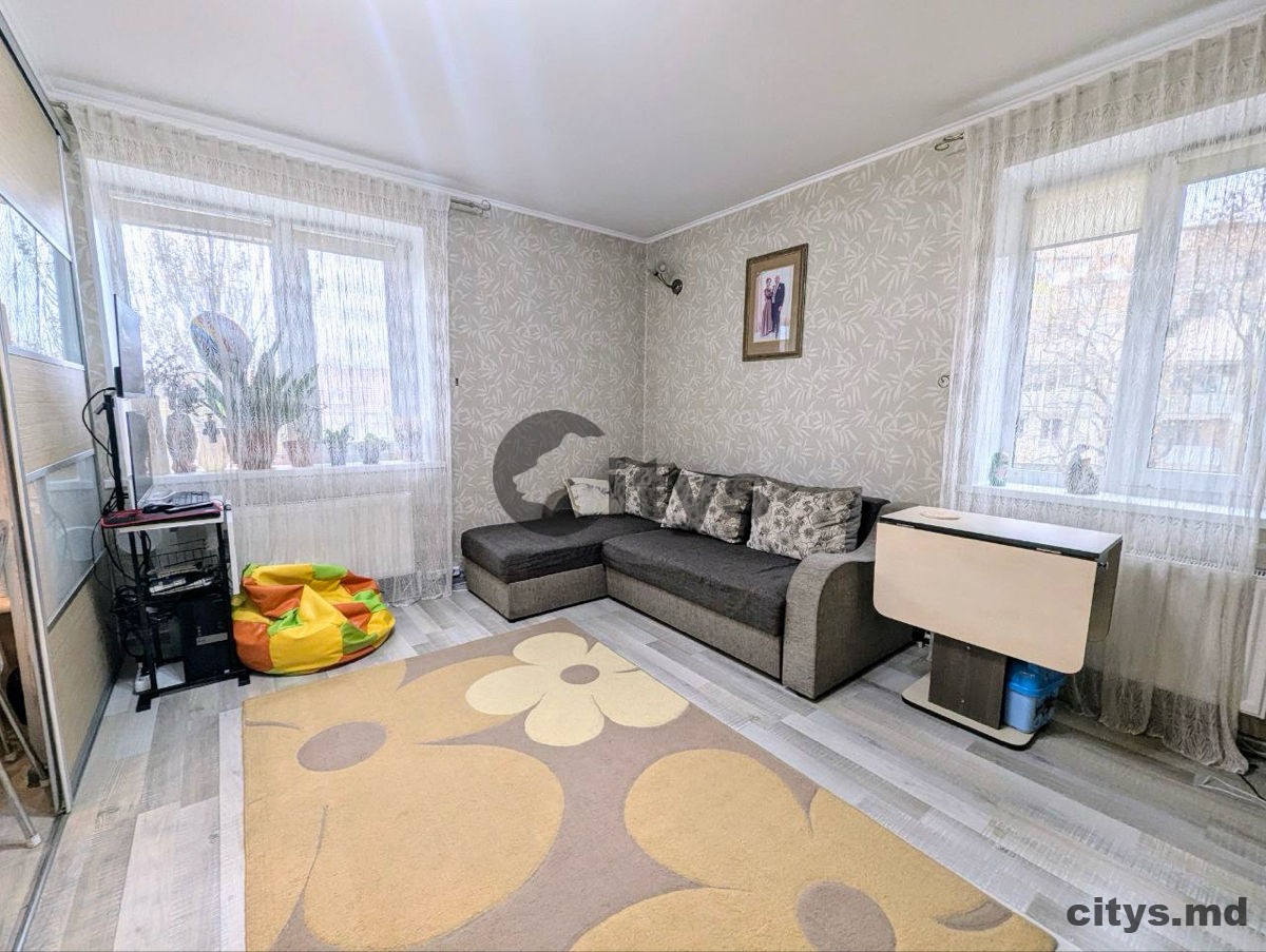 Apartament cu 2 camere, 40m², Chișinău, Botanica, str. Costiujeni photo 2