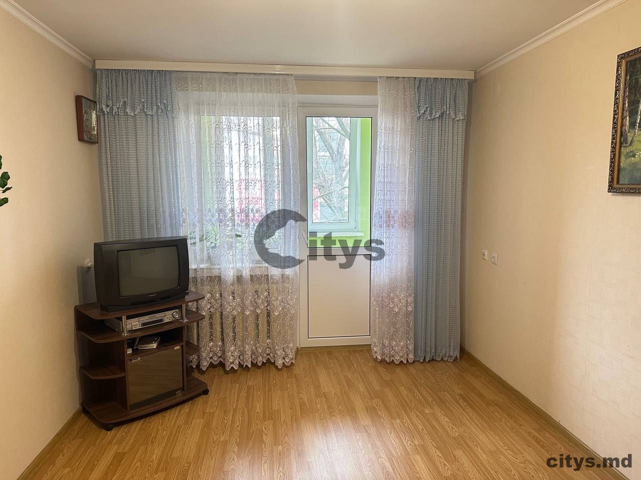 Apartament cu 2 camere, 50m², Chișinău, Poșta Veche, str. Iazului photo 1