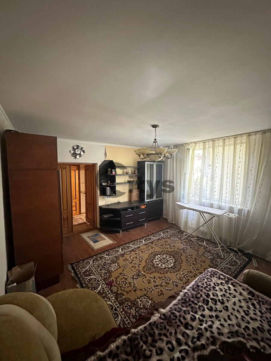 Apartament cu 2 camere, 60m², Chișinău, Centru, str. Ismail photo 2