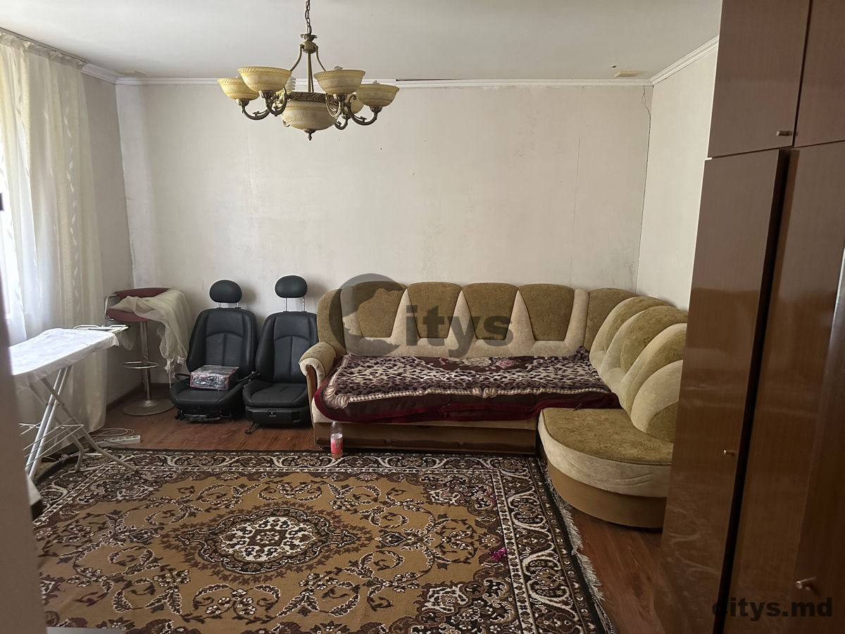 Apartament cu 2 camere, 60m², Chișinău, Centru, str. Ismail photo 1