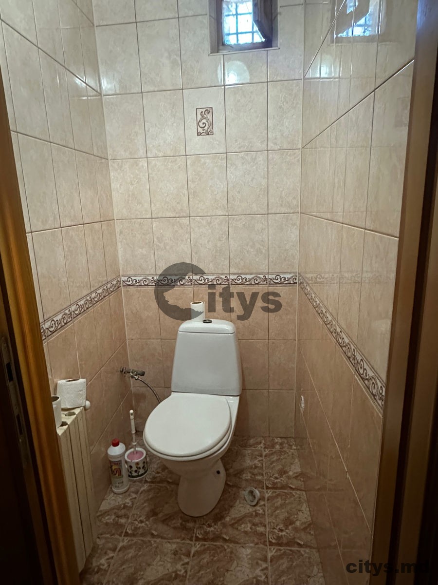 Apartament cu 2 camere, 60m², Chișinău, Centru, str. Ismail photo 4