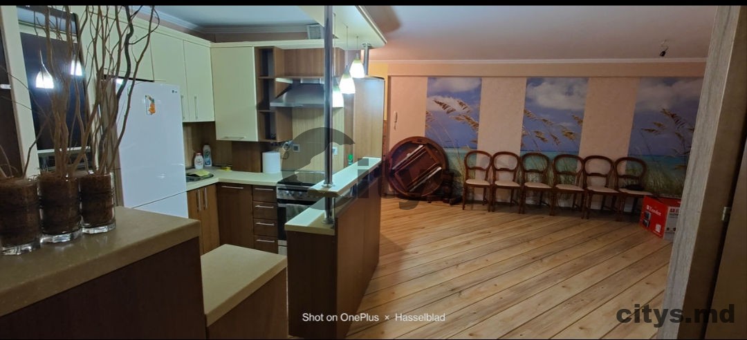 Apartament cu 2 camere, 80m², Chișinău, Ciocana, str. Ion Dumeniuc photo 1