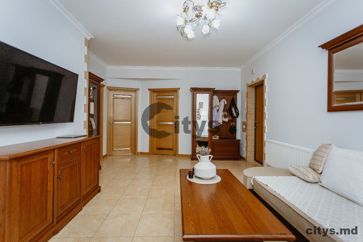 3-х комнатная квартира, 105м², Chișinău, Buiucani, bd. Alba-Iulia photo 1