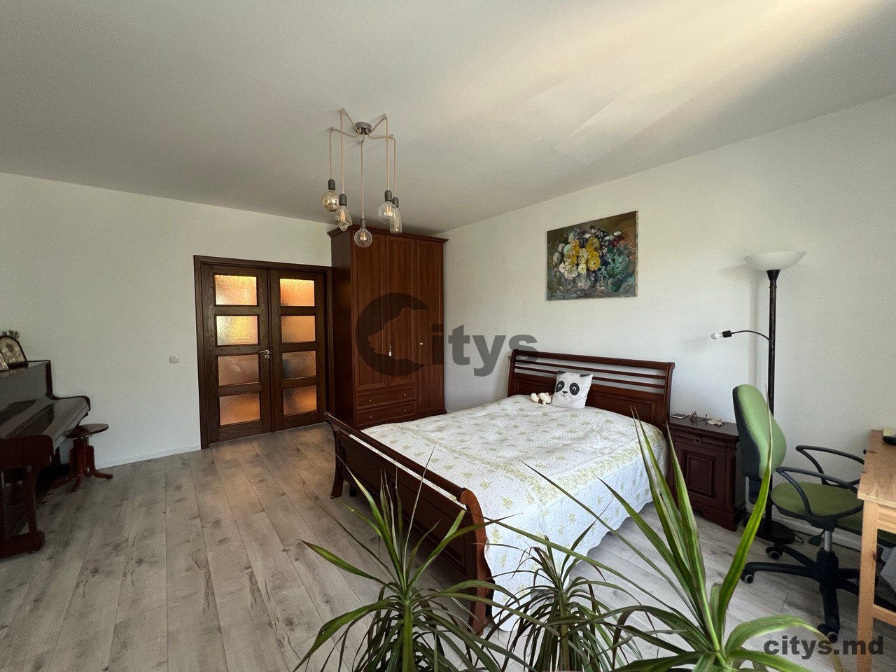 Apartament cu 3 camere, 117m², Chișinău, Buiucani, str. Nicolae Costin photo 0